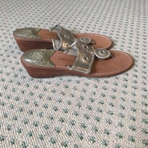 Jack Rogers Jacks Demi wedge thong size 8